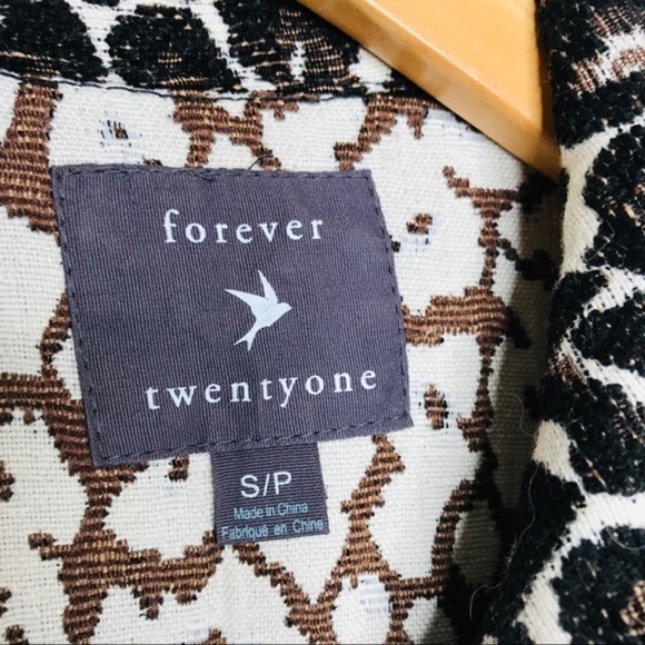 FOREVER 21 Leopard Button Women’s Dress Jacket - Picture 9 of 12